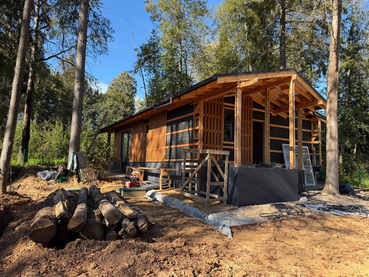 Фасад загородного дома